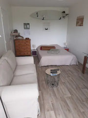 Description<br />Je propose mon appartement de 30 m2 dans résidence calme sans v Anglet, France Appartement très lumineux sans vis à vis Entire condo vacation rental 47740678