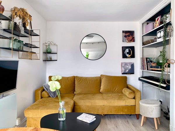 Bienvenue dans  mon appartement perché sur les toits en plein centre, pour des n Lyon, France Cocon calme au centre avec vue sur Fourvière Entire rental unit vacation rental 42318779