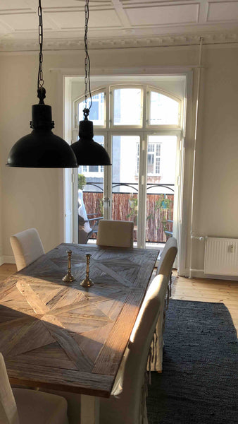You will live in the executive part of Østerbro near good restaurants and cafes. Copenhagen, Denmark Beautiful apt with high ceilings. Best location. Entire condo vacation rental 28646494