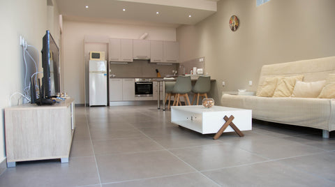 A New-Build, Modern and Comfortable Apartment that will make you feel like stayi  Modern, New-Build Apartment near the Sea! Entire rental unit vacation rental 44980296