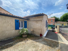 Maison de ville de 48m2 située sur la commune de Begles. <br />La maison est cal  Maison de ville à 50m du Tram Entire home vacation rental 653618875170021791