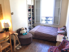 Charming 20m2 room with a double bed, a desk, a wooden floor and a big kitchen,  Paris, France Lovely room + Tour Eiffel at 10min + metro at 100m Private room in rental unit vacation rental 18850246