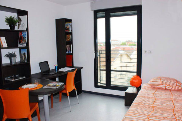 Je loue mon studio d'une vingtaines de mètres carrés au plein coeur de Lyon pour Paris, France Charmant studio au coeur de Lyon Entire rental unit vacation rental 11406607