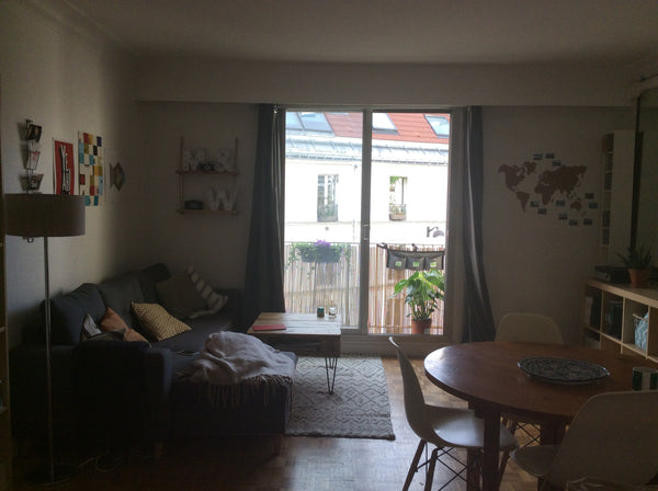 Grand appartement décoré avec soin avec balcon dans résidence au calme. <br />Lo Paris, France Grand appartement décoré avec soin et balcon Entire rental unit vacation rental 24054241