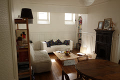 Appartement de 46 m2. Très lumineux orienté sud ouest au 5ème étage. Immeuble sa Paris, France Appart Haussmannien chaleureux / Buttes Chaumont Entire rental unit vacation rental 19581089