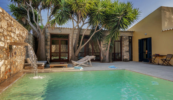 The farmhouse is a one-storey building with a surface area of 140 m2.<br />It in Chania, Greece Orange Farm Villa Farm stay vacation rental 8167250