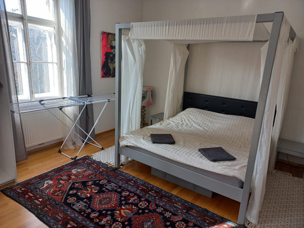 Flat, 65 sqm, excellent location, renovated classic building, 3rd floor with ele Vienna, Austria Studio Vienna Entire rental unit vacation rental 29901052