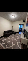 Sweet 1 bedroom right off Franklin Avenue, close to all the best restaurants Cro New York, United States Rental unit in Brooklyn · 2 bedrooms · 2 beds · 1 bath Entire rental unit vacation rental 941340717491101017