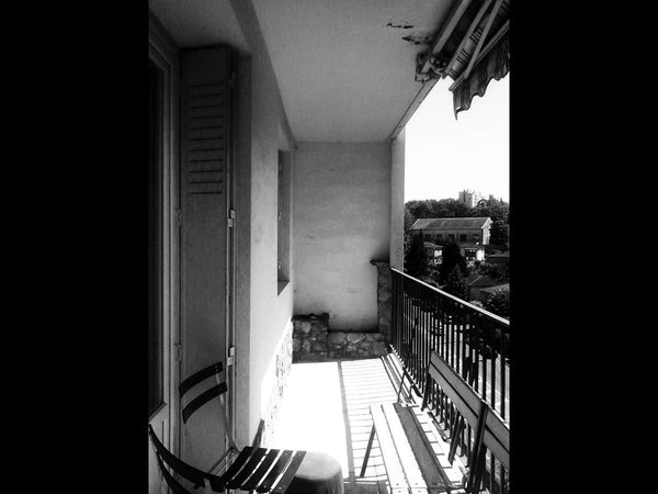 Bonjour, un appart. de 65m², un T4  partagé avec une fille de 20 ans et un garço Lyon, France Lyon 9e/T4+balcon=confort/calme/espaces verts Private room in rental unit vacation rental 35568612