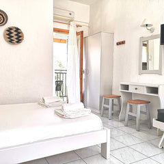 Emilia apartments are just 300 m from the sea and the center of Elounda.<br />Th Athens, Greece Emilia apartments near the center of Elounda Entire rental unit vacation rental 34325371