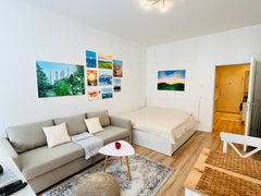 Ihr wohnt in einem schön renoviertem, neu eingerichtetem Apartment in zentraler,  Liebevolles, zentrales und ruhiges Apartment Entire condo vacation rental 650041092144056137