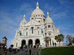 Joliment niché dans le coeur d'un quartier typique de Paris, Montmartre, cet app Paris, France Appartement au pied de Montmartre Entire rental unit vacation rental 7256215