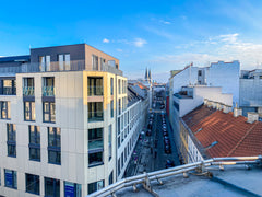 Only 650 meters from Vienna’s busiest main train station “Wien Hauptbahnhof” and  Stunning 12BR. Floor - Perfect for 24 People Group Entire rental unit vacation rental 48927936