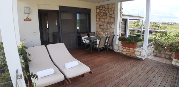 These two similar apartments of 42 sq. m. can host families of up to five. The f Chania, Greece Artemis Village Anemoni -SeaView Apartment Entire rental unit vacation rental 33107175