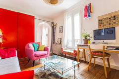 Deux pièces de 38m2 sur cour, très calme. Il se situe à 5 minutes à pied du sacr Paris, France Beau 2 pièces à 5 min de Montmartre Entire rental unit vacation rental 13712814