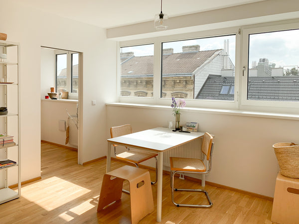 Du brauchst eine Auszeit für einige Tage oder ein Apartment zum Wohlfühlen? Hier Vienna, Austria Helle Designer-Wohnung über den Dächern Wiens Entire rental unit vacation rental 33438435