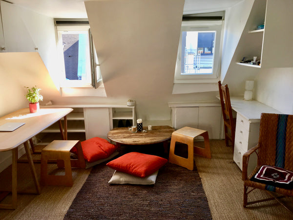 My flat is a 25m2 studio just next to the Centre Georges Pompidou, at the heart  Paris, France Charming studio at Beaubourg Entire rental unit vacation rental 18245320