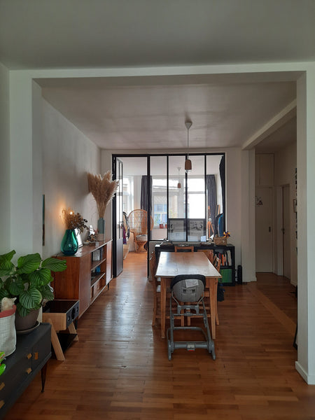 Cet appartement bruxellois en enfillade rénové en 2020 avec sa petite terrasse s Forest, Belgium Agréable appartement bruxellois proche transports Entire condo vacation rental 51546093