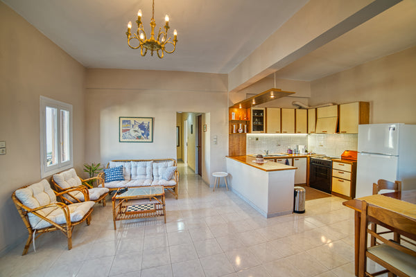 Fully furnished 2 bed apartment with private seaview balcony( front,by the side  Athens, Greece 🏺•Bright house with nice view•🏺 Entire home vacation rental 32894134