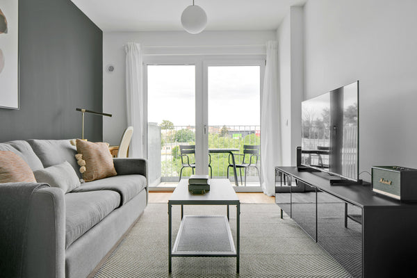 Show up and start living from day one in Vienna with this bright one-bedroom Blu Vienna, Austria Landstraße 1BR w/ Elevator & Playglound, Calm Area Entire rental unit vacation rental 663515606238793064