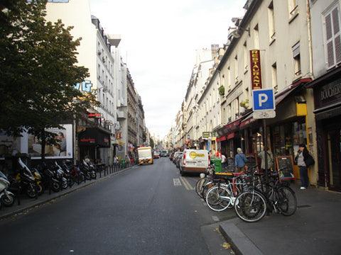 Appartamento a parigi Turin, Italy Appartamento Paris Entire rental unit vacation rental 8600407