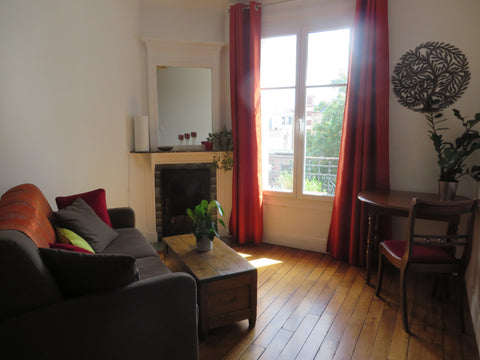 Appartement de 40 m2 très calme, lumineux avec beaucoup de cachet (parquet, moul Paris, France Charming typical and cozy Parisian apartment Entire rental unit vacation rental 21159204