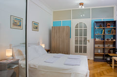 Very central apartment, into the heart of the city. The apartment is composed by GR Central Spacious Cozy Apartment Entire rental unit vacation rental 18064024