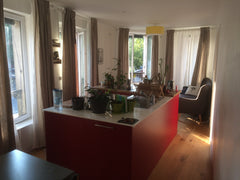 Appartement de 38m2 avec 6 fenêtres. Grand espace ouvert et lumineux.<br />C'est Paris, France Appartement lumineux à Ménilmontant Entire rental unit vacation rental 6324311