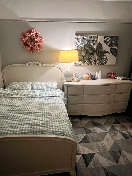 Cozy stylish studio near Sunset park.  Lovely park next street with panoramic vi  Rental unit in Brooklyn · ★4.86 · 1 bedroom · 1 bed · 1 bath Entire rental unit vacation rental 831287359195264999