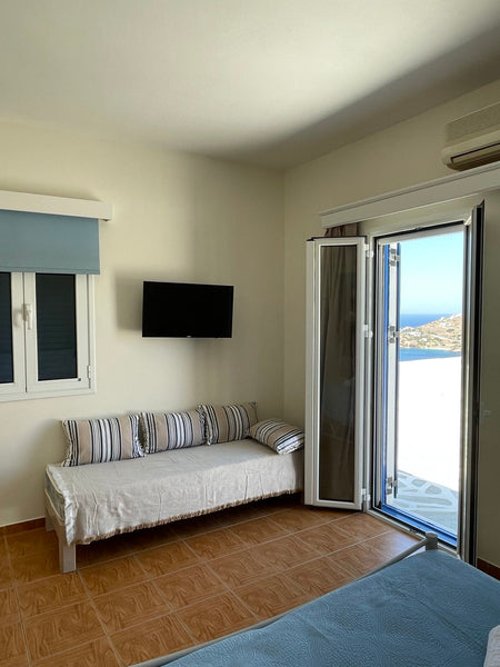 Comfortable place, ideal for a relaxing holdiday. Located in a very peacful area Greece Heliopetra Punta Ios - Studio with splendit view Entire rental unit vacation rental 664137133784567789