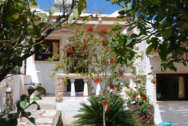 This home is oriented 300 m from the beach of Ammoudara,and about 2 km from the  Agios Nikolaos, Greece Quiet place with efflorescent garden Entire guesthouse vacation rental 17153160
