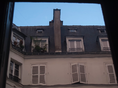 A lovely little apartment, high ceiling, bright, with 2 large windows in the mai Paris, France Charming Central Paris Fbg St Denis Entire rental unit vacation rental 6987691