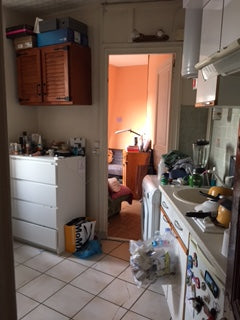 Bonjour ! <br />Bienvenu à mon joli studette situé au plein centre de Paris.<br  Paris, France charmante studette à Montparnasse Entire rental unit vacation rental 10383512