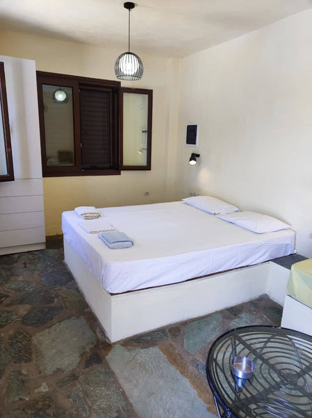 Cozy and newly  renovated studio appartment  in a perfect location in vourkari   Athens, Greece sea view (not)  studios 3 Entire home vacation rental 618059052035125911