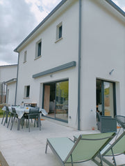 Belle maison tout confort dans quartier résidentiel avec terrasse et jardin. Ell Blanquefort, France Maison T5 - quartier résidentiel Blanquefort Entire home vacation rental 634531184573381273