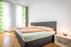 Premium quality - Affordable price - Perfect public transport!<br /><br />The ap Vienna, Austria 14 MINUTES TO THE CENTER (1) Entire rental unit vacation rental 7708024