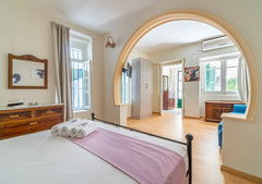 Situated in the historic and commercial area of ​​the historical center of Athen Athens, Greece A diamond in the shadow of Acropolis! Entire home vacation rental 35105003
