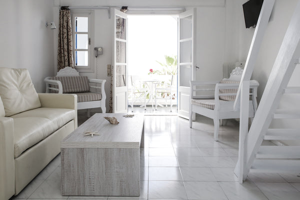 Featuring a private balcony, this split-level and air-conditioned maisonette com Karterados, Greece Executive Suite Private room in bed and breakfast vacation rental 41951834