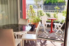 Grand 2 pièces, (1 chambre) avec balcon dans résidence de standing récente avec  Paris, France Eiffel Sight Seing For 2 Metro Pont Cardinet Entire rental unit vacation rental 15576933