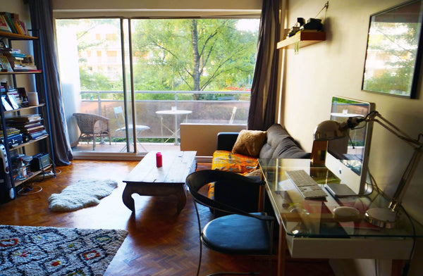 Ce spacieux studio crée un espace calme au milieu du boucan parisien. Le balcon  Paris, France Spacieux Studio, quartier paisible, bien desservi Entire condo vacation rental 28781375