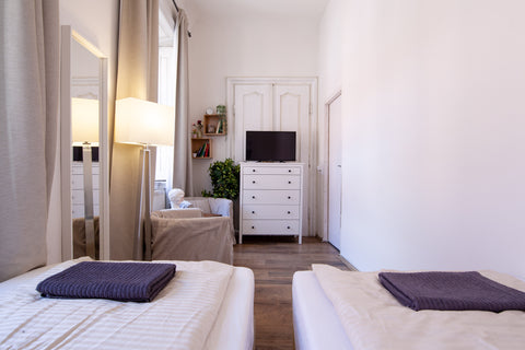 - A chill private room in a super location  <br />- Check-in on arrival (we will Prague, Czechia Small Twin/Double Room w. shared Bathroom/Kitchen Private room in home vacation rental 45371983