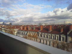 Appartement situé juste au dessus du métro Jean Macé (ligne B), à côté du tram T Lyon, France Logement entier fête des Lumières Entire rental unit vacation rental 22007898