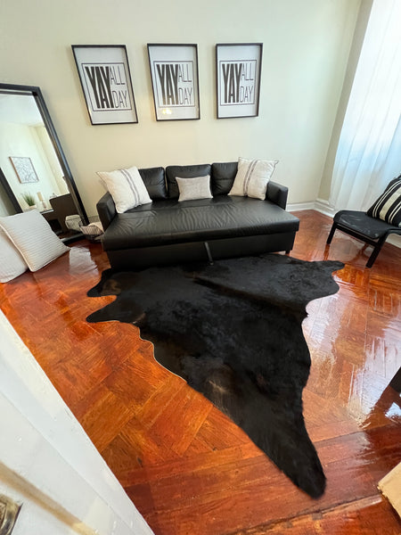Forget your worries in this spacious and serene space.  Rental unit in Brooklyn · ★3.67 · 1 bedroom · 2 beds · 1 shared bath Private room in rental unit vacation rental 738216751665639809