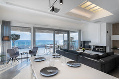 Villa Nouvelle is a duplex with minimalistic decoration. It is located in Ierape  ''Nouvelle Villa'' με θέα στη θάλασσα Entire place vacation rental 53994398