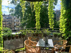 Ideal for families or couples! In the attractive neighbourhood of Østerbro - 6 m Copenhagen, Denmark Big apartment w. balcony & elevator to the yard Entire rental unit vacation rental 3247323