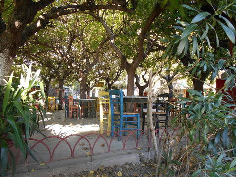 A very functional and clean apartment in a fairly convenient part of Athens We v Paris, Île-de-France, France Central and comfortable Entire rental unit vacation rental 19695688