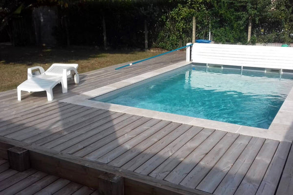 Maison de plein pied dans  secteur calme, et proche des commodités (tram et bus) Lormont, France Maison 3 chambres avec Piscine proche Bordeaux Entire home vacation rental 49886272