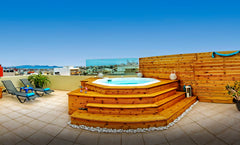 Luxury sea-view penthouse on the fourth floor, isolated from the rest of the bui Heraklion, Greece Luxury Sea-View Penthouse in Heraklion Crete Entire rental unit vacation rental 17983646