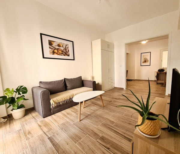 <b>License number</b><br />00001628897 Thessaloniki, Greece Modern urban oasis in Thessaloniki city center Entire condo vacation rental 654123254729410810