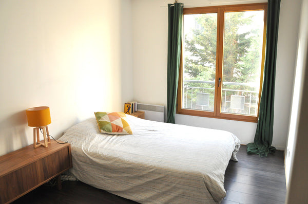 Logement à 30 secondes à pied du métro Saxe Gambetta, d’une station velov, d’une Lyon, France Chambre Paisible Saxe Gambetta (30s metro, velov) Private room in rental unit vacation rental 29321887